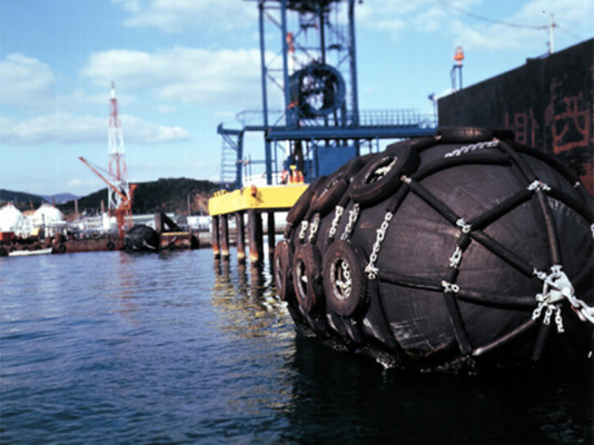 Ship To Quay Submarine Fender STS STD Inflatable Boat Rubber Fenders